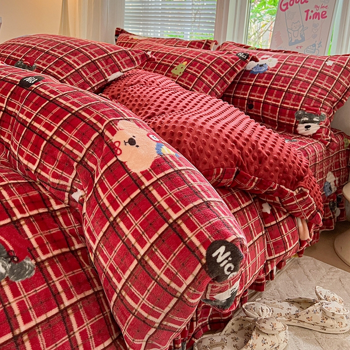 91家纺网 家纺一手货源 找家纺 （总）仟网汇 2025新款牛奶绒豆豆绒床盖四件套