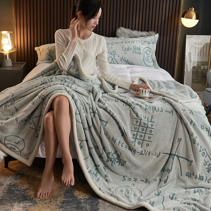 91家纺网 家纺一手货源 找家纺 早晨家纺 2025新款北影款-印花单层毛毯 北影方程-孔雀