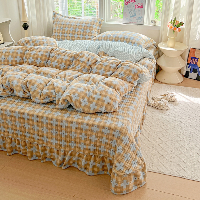 91家纺网 家纺一手货源 找家纺 仟网汇 2025新款牛奶绒豆豆绒床盖四件套 简爱