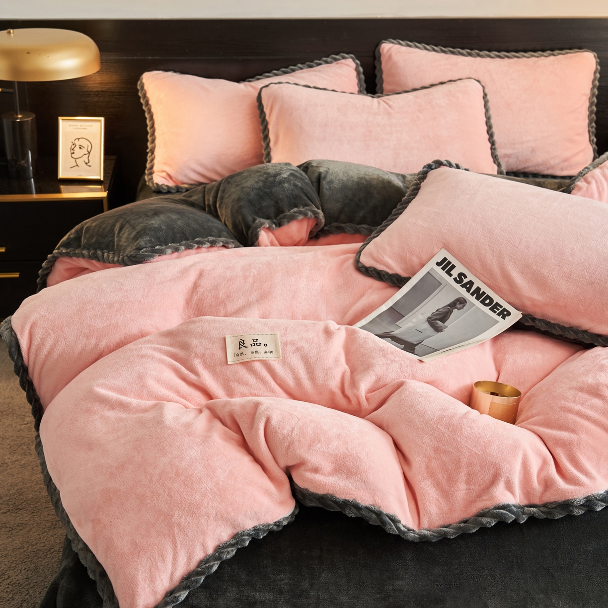 91家纺网 家纺一手货源 找家纺 早晨家纺 2025新款黑金牛奶绒纯色-单被套系列风格1 黑金-玉色