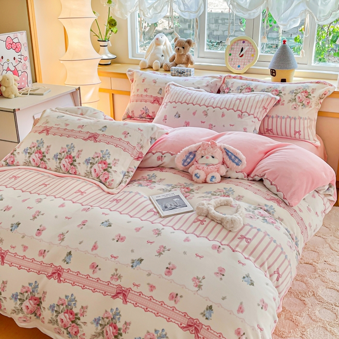 91家纺网 家纺一手货源 找家纺 仟网汇 2025新款双面牛奶绒四件套 欧风花影