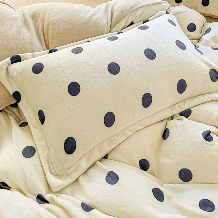 91家纺网 家纺一手货源 找家纺 仟网汇 2025新款双面牛奶绒四件套 黑糖珍珠