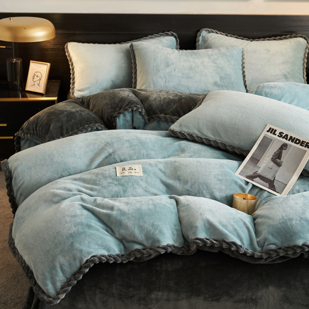 91家纺网 家纺一手货源 找家纺 早晨家纺 2025新款黑金牛奶绒纯色-单被套系列风格1 黑金-孔蓝