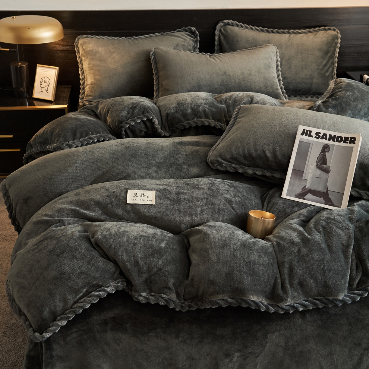 91家纺网 家纺一手货源 找家纺 早晨家纺 2025新款黑金牛奶绒纯色-单被套系列风格1 黑金-深灰