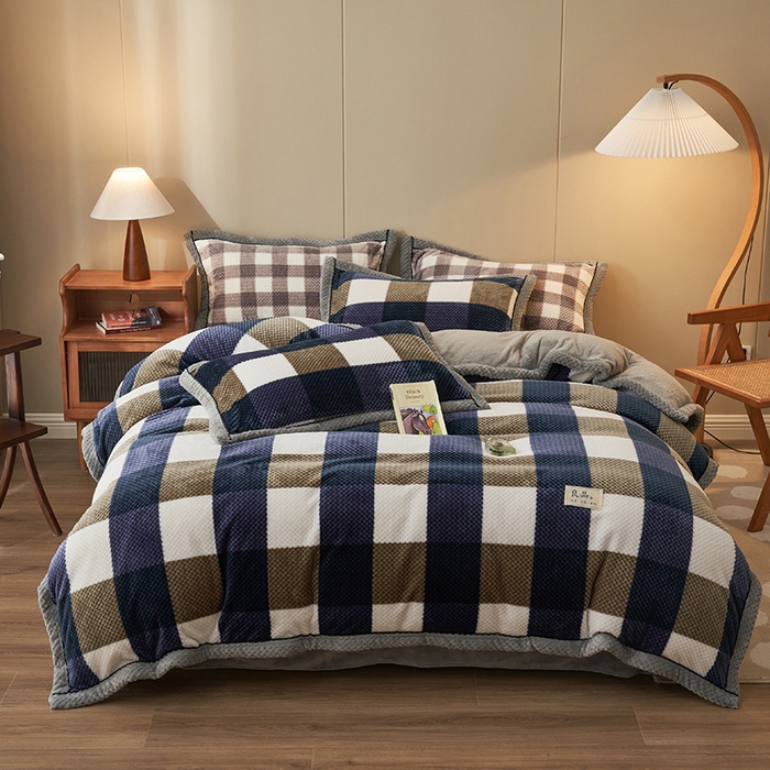 91家纺网 家纺一手货源 找家纺 早晨家纺 2025新款豆豆款菠萝格-单被套 豆豆绒-大方格蓝