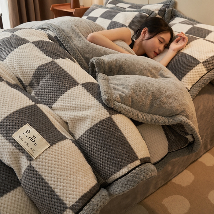 91家纺网 家纺一手货源 找家纺 早晨家纺 2025新款豆豆款菠萝格-单被套 豆豆绒-大方格灰