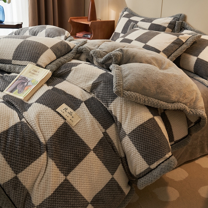 91家纺网 家纺一手货源 找家纺 早晨家纺 2025新款豆豆款菠萝格-单被套 豆豆绒-大方格灰