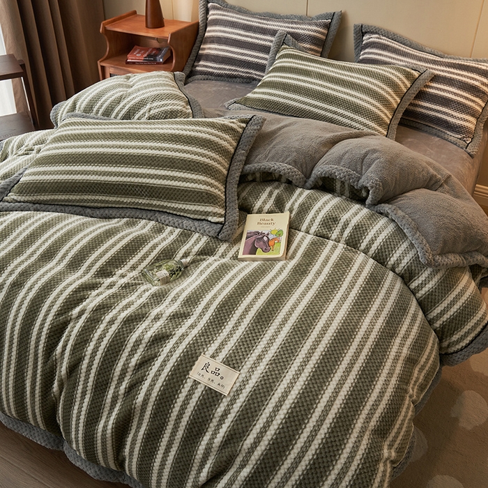 91家纺网 家纺一手货源 找家纺 早晨家纺 2025新款豆豆款菠萝格-单被套 豆豆绒-绿条