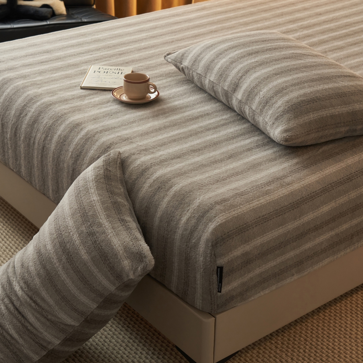 91家纺网 家纺一手货源 找家纺 早晨家纺 2025新款未末款仿羊绒牛奶绒床笠 未末-深灰