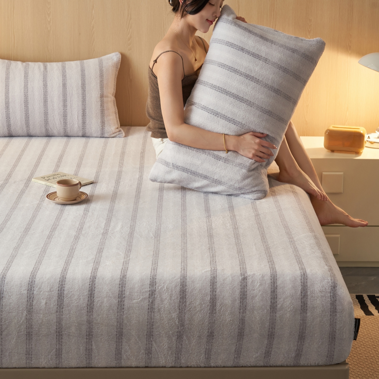 91家纺网 家纺一手货源 找家纺 早晨家纺 2025新款未末款仿羊绒牛奶绒床笠 未末-浅灰