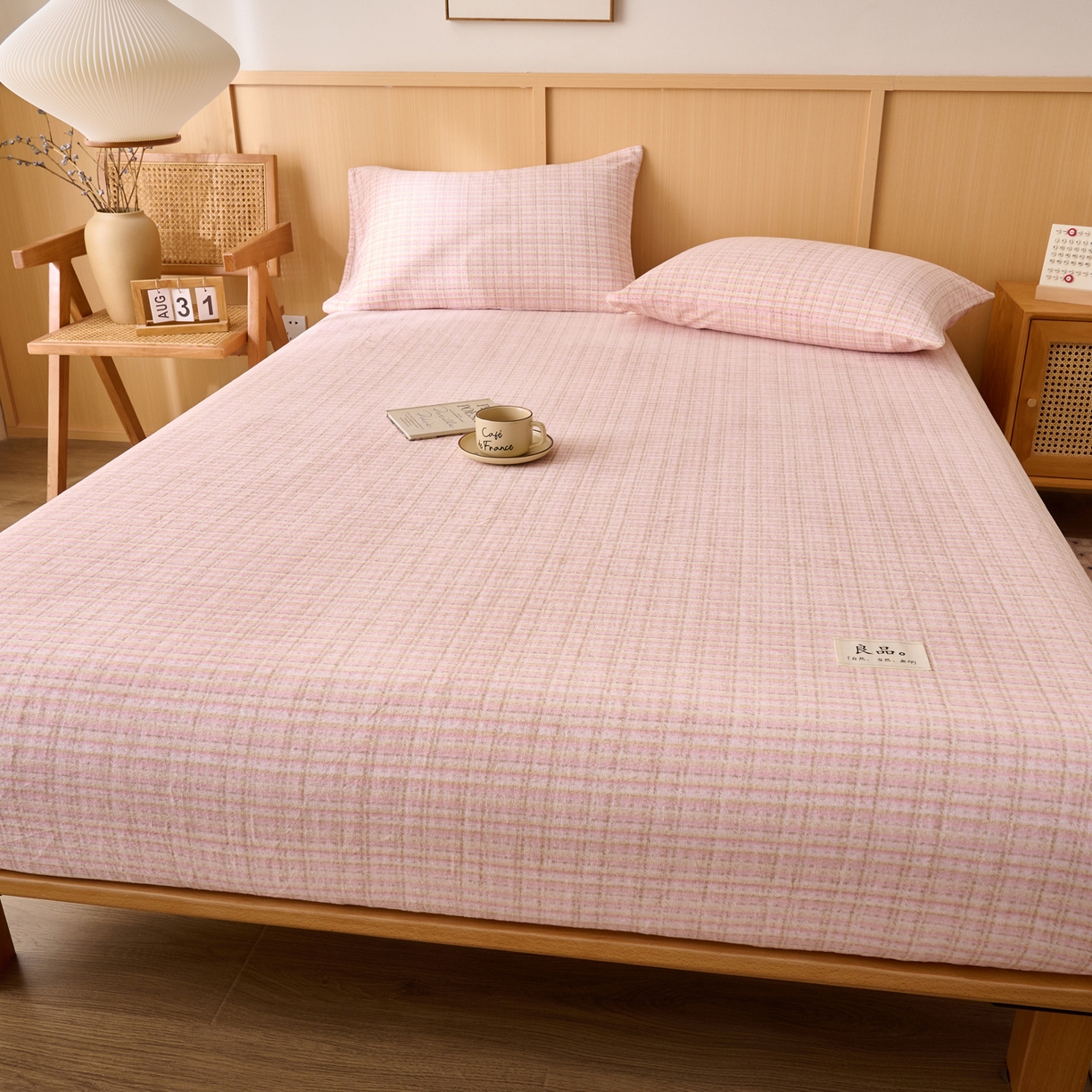 91家纺网 家纺一手货源 找家纺 早晨家纺 2025新款野牧款高克重牛奶绒印花单床笠 野牧-香风粉