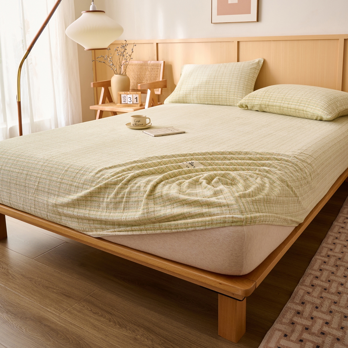 91家纺网 家纺一手货源 找家纺 早晨家纺 2025新款野牧款高克重牛奶绒印花单床笠 野牧-香风黄