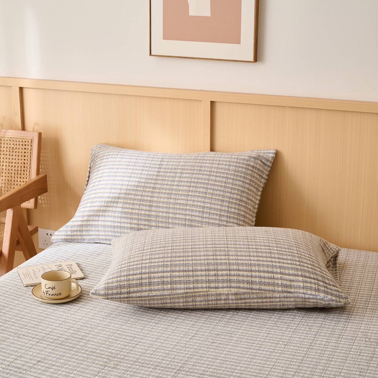 91家纺网 家纺一手货源 找家纺 早晨家纺 2025新款野牧款高克重牛奶绒印花单床笠 野牧-香风灰