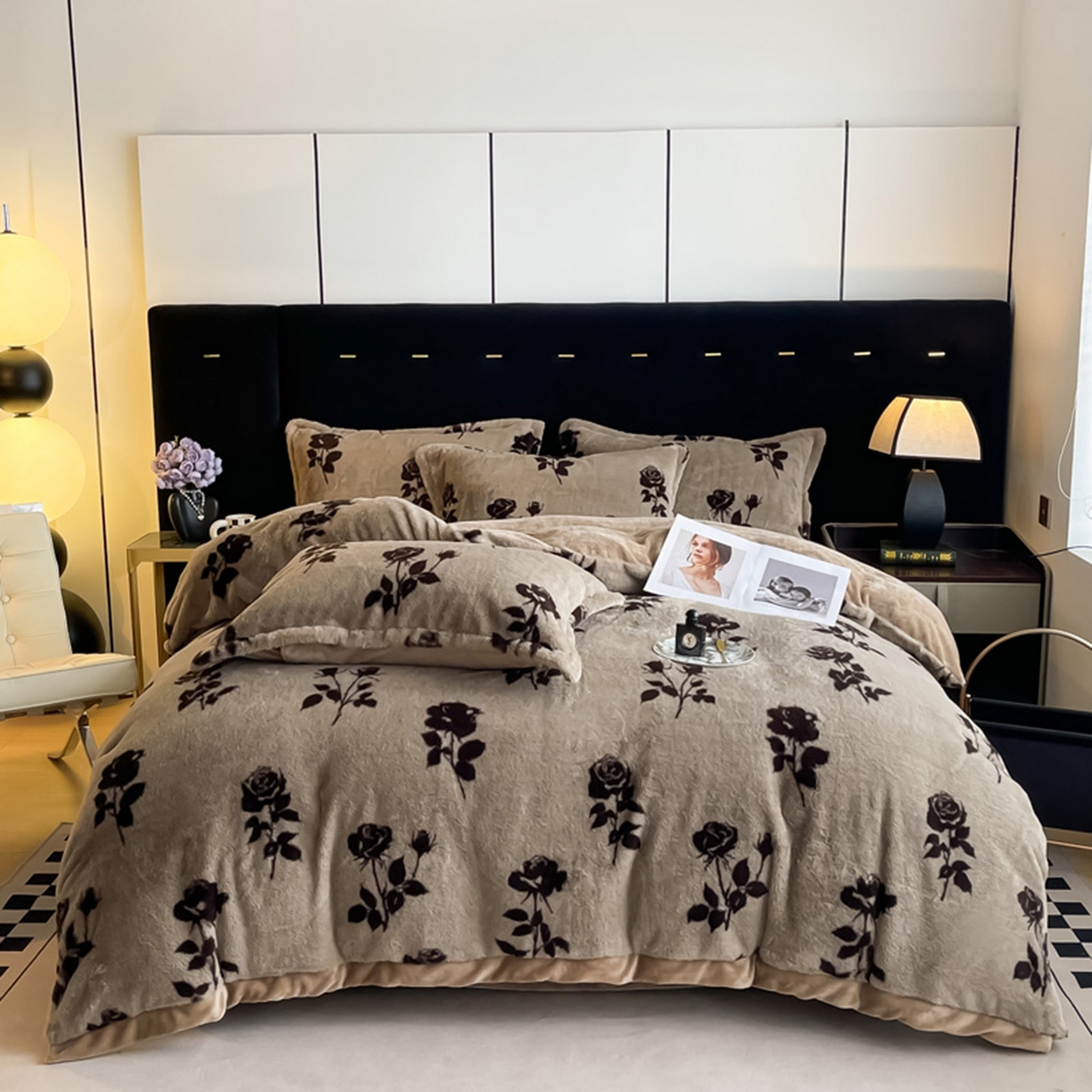 91家纺网 家纺一手货源 找家纺 （总）仟网汇 2025新款加厚兔毛绒法式宽边四件套牛奶绒