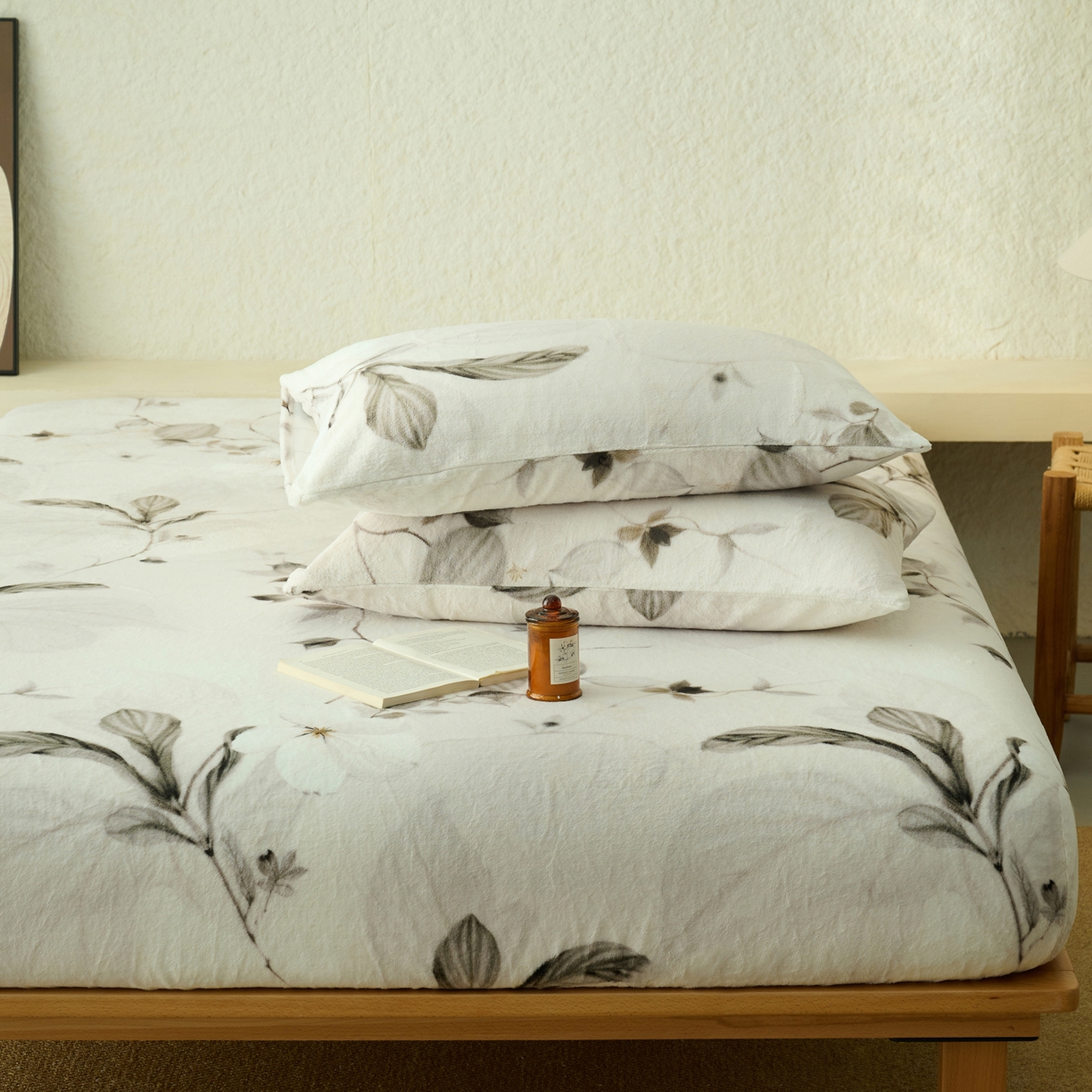 91家纺网 家纺一手货源 找家纺 早晨家纺 2025新款数码印花高克重牛奶单床笠 素枝