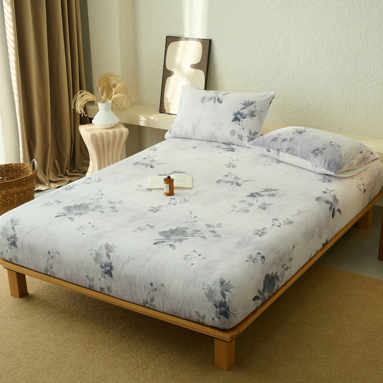 91家纺网 家纺一手货源 找家纺 早晨家纺 2025新款数码印花高克重牛奶单床笠 烟蕊