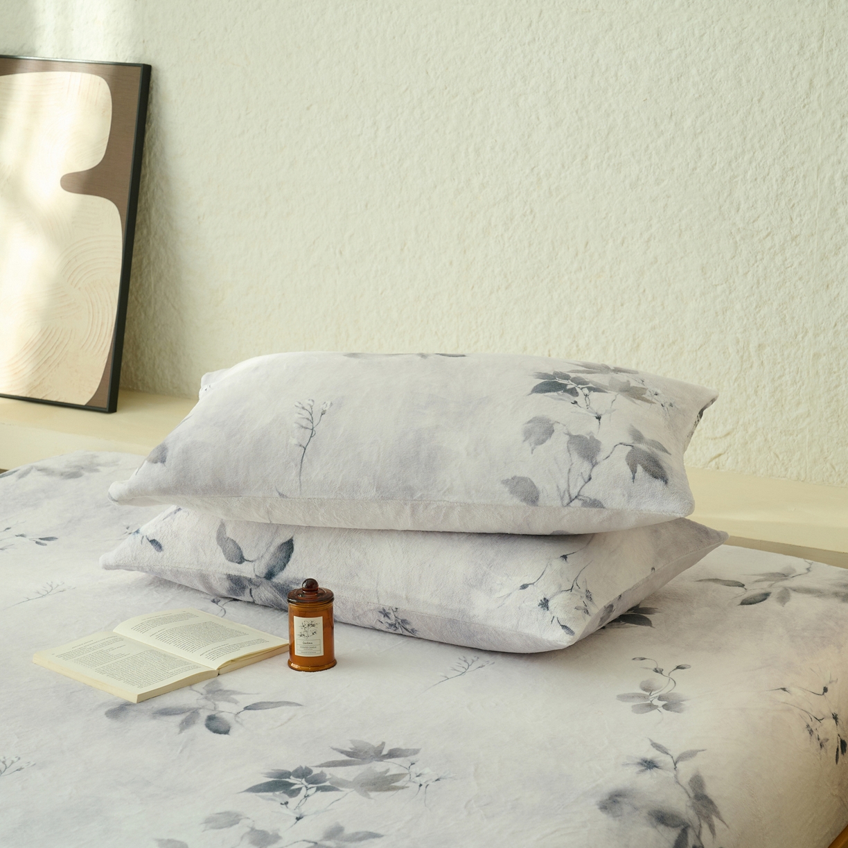 91家纺网 家纺一手货源 找家纺 早晨家纺 2025新款数码印花高克重牛奶单床笠 烟蕊