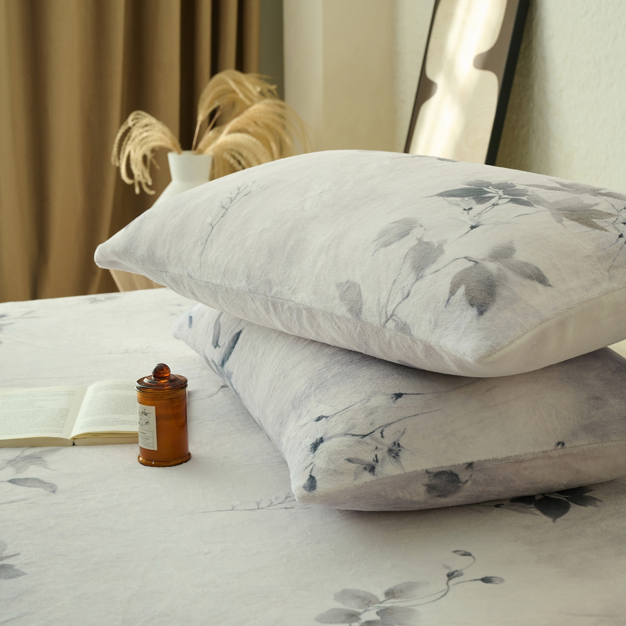 91家纺网 家纺一手货源 找家纺 早晨家纺 2025新款数码印花高克重牛奶单床笠 烟蕊