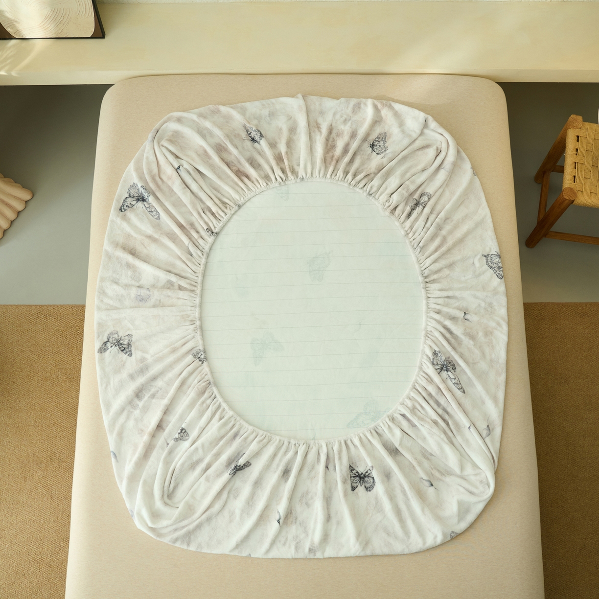 91家纺网 家纺一手货源 找家纺 早晨家纺 2025新款数码印花高克重牛奶单床笠 蝶梦