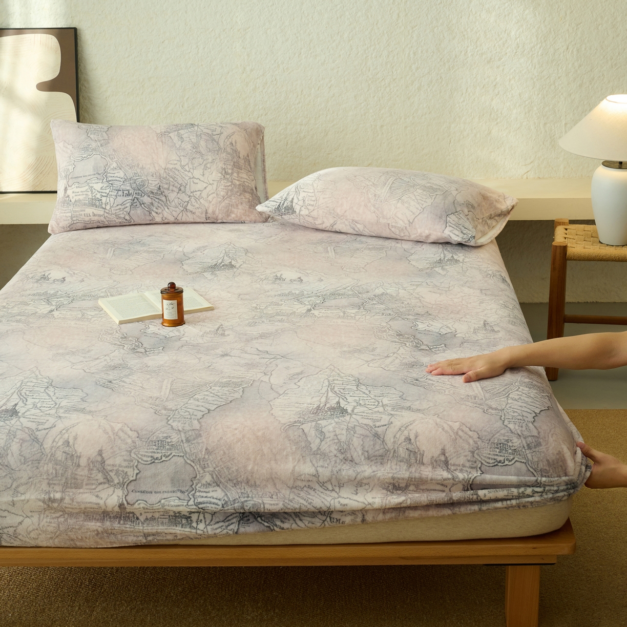 91家纺网 家纺一手货源 找家纺 早晨家纺 2025新款数码印花高克重牛奶单床笠 漫途