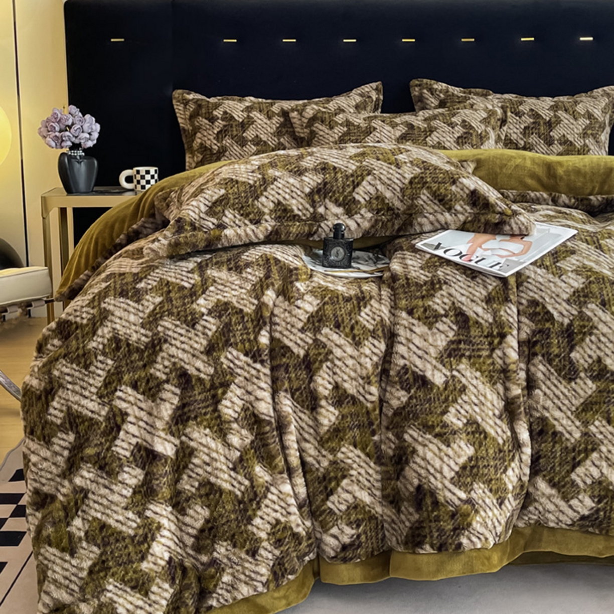 91家纺网 家纺一手货源 找家纺 仟网汇 2025新款加厚兔毛绒法式宽边四件套牛奶绒 绿影阑珊