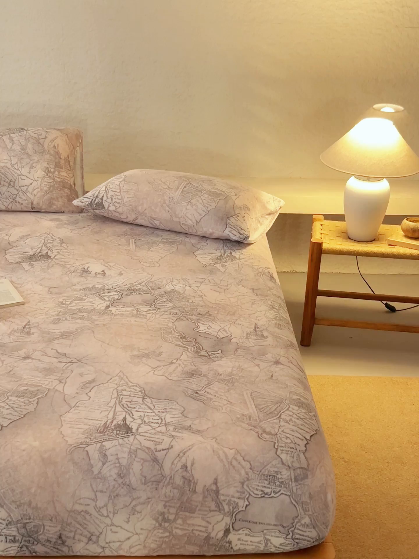 91家纺网 家纺一手货源 找家纺 早晨家纺 2025新款数码印花高克重牛奶单床笠 漫途