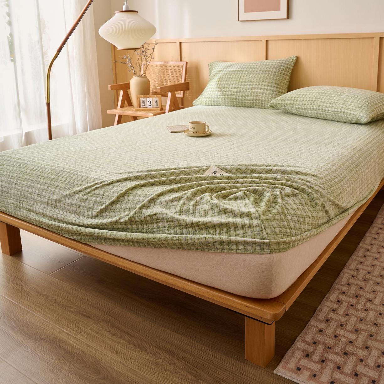 91家纺网 家纺一手货源 找家纺 早晨家纺 2025新款野牧款高克重牛奶绒印花单床笠 野牧-香风绿