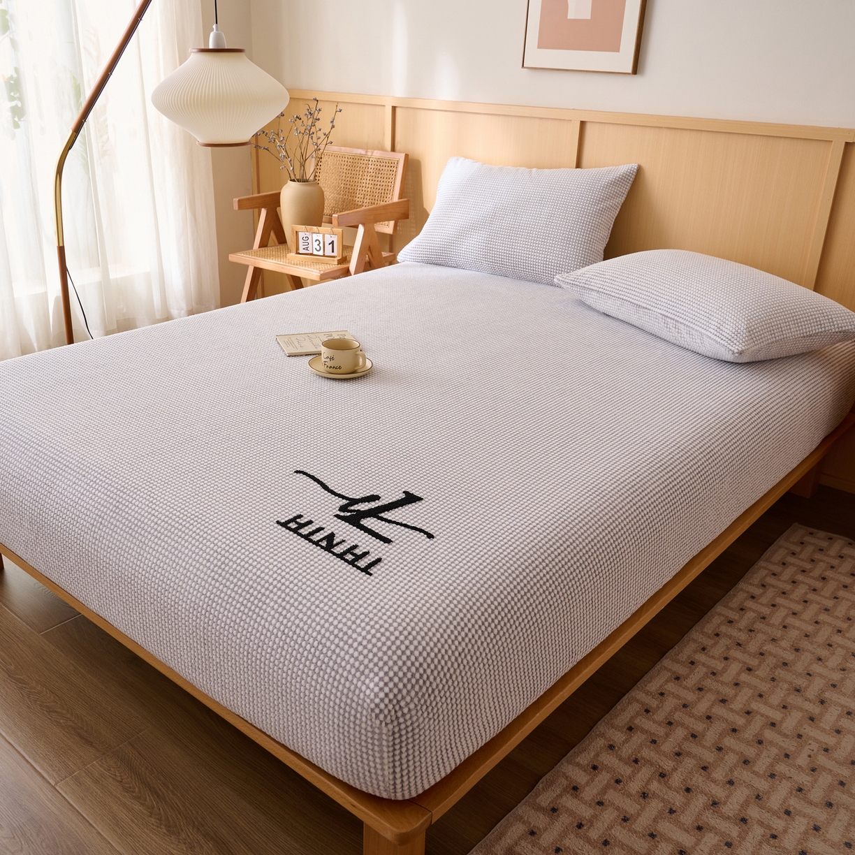 91家纺网 家纺一手货源 找家纺 （总）早晨家纺 2025新款深蓝款高克重牛奶绒阳离子提花单床笠