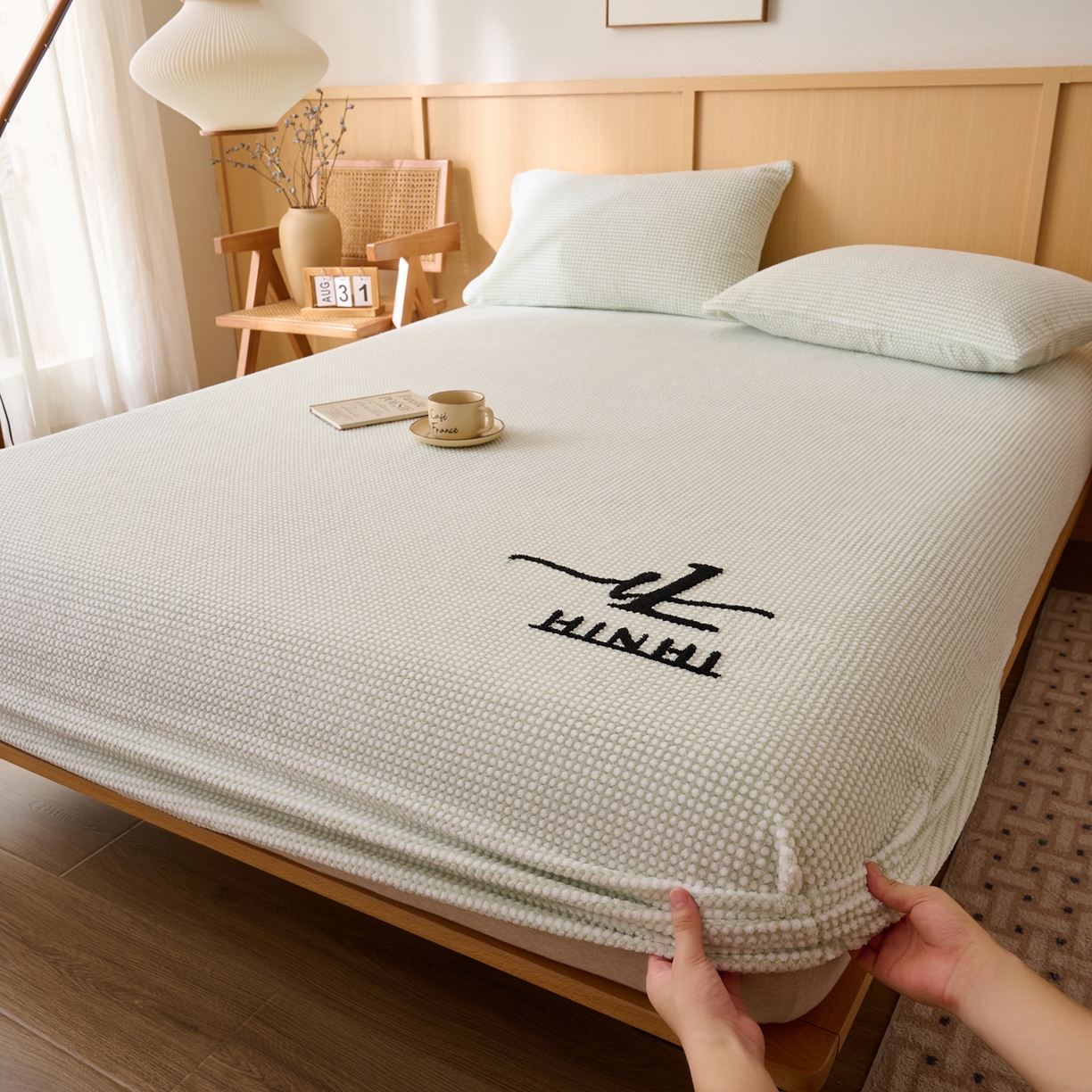 早晨家纺 2025新款深蓝款高克重牛奶绒阳离子提花单床笠 深蓝-绿