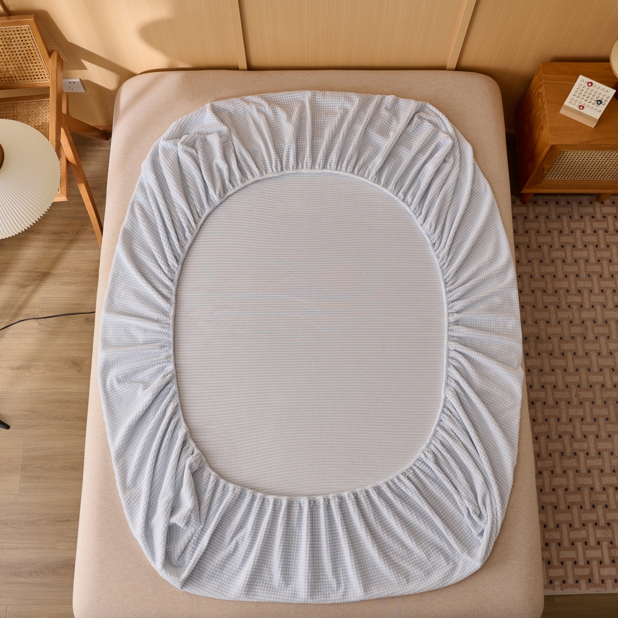 91家纺网 家纺一手货源 找家纺 早晨家纺 2025新款深蓝款高克重牛奶绒阳离子提花单床笠 深蓝-蓝