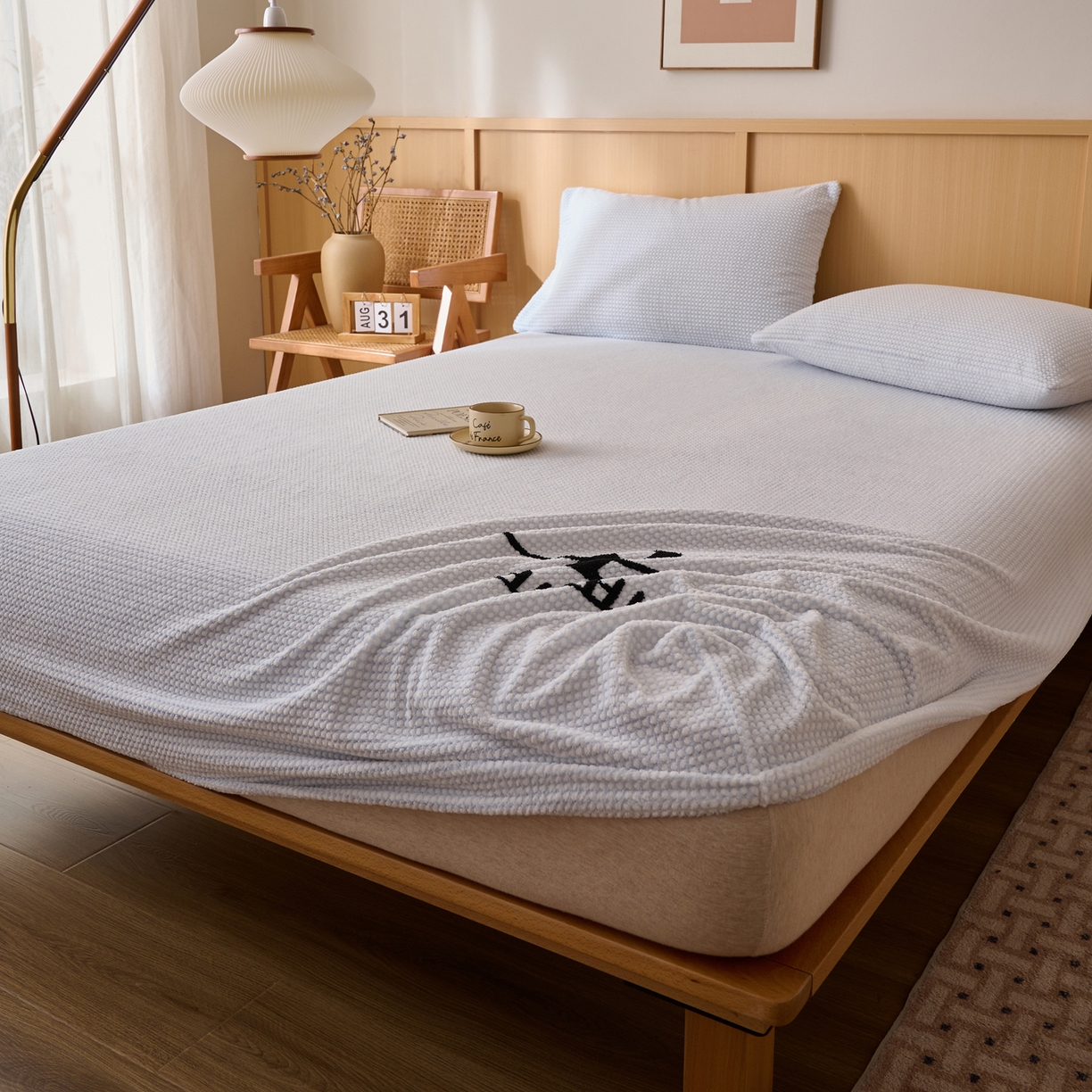 91家纺网 家纺一手货源 找家纺 早晨家纺 2025新款深蓝款高克重牛奶绒阳离子提花单床笠 深蓝-蓝