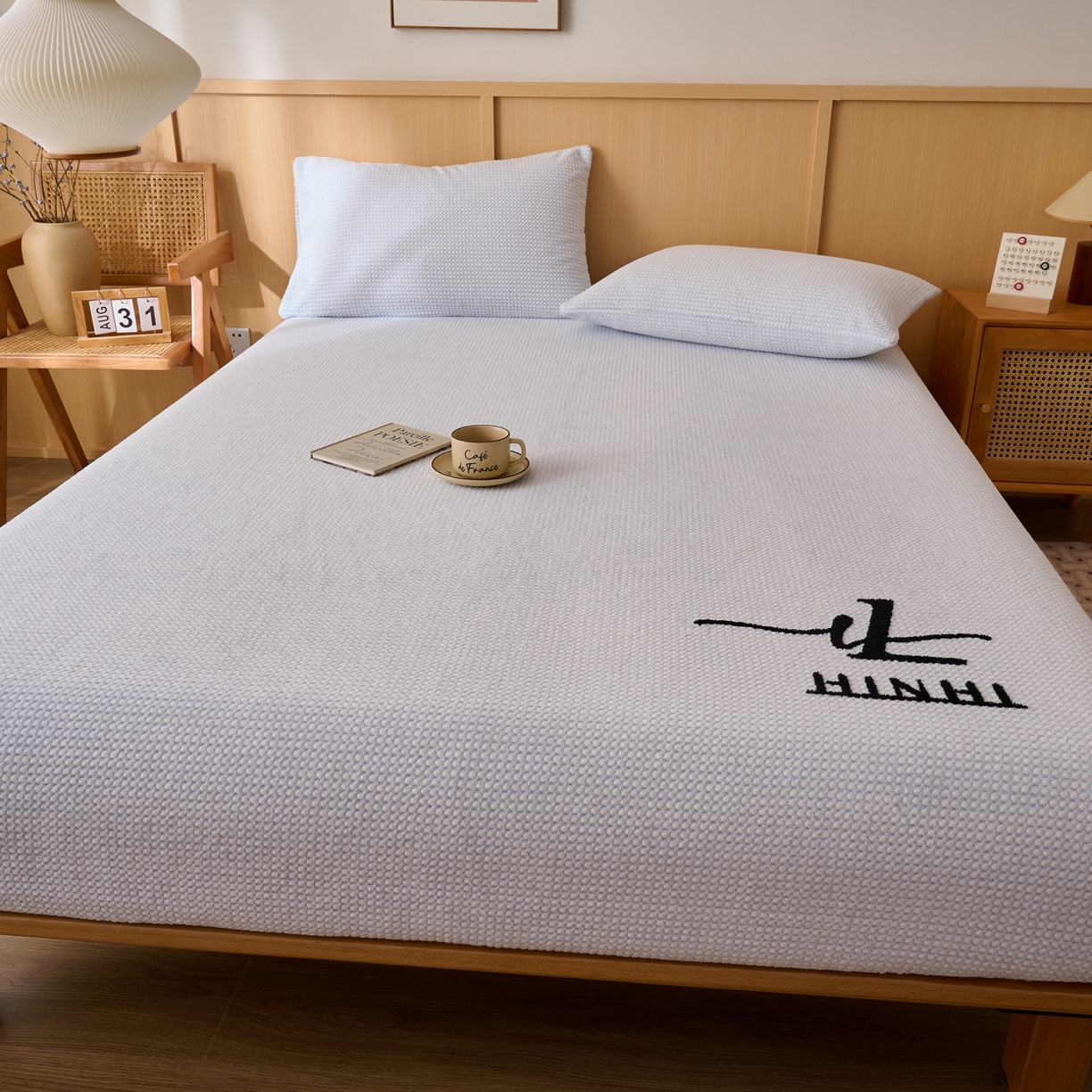 91家纺网 家纺一手货源 找家纺 早晨家纺 2025新款深蓝款高克重牛奶绒阳离子提花单床笠 深蓝-蓝