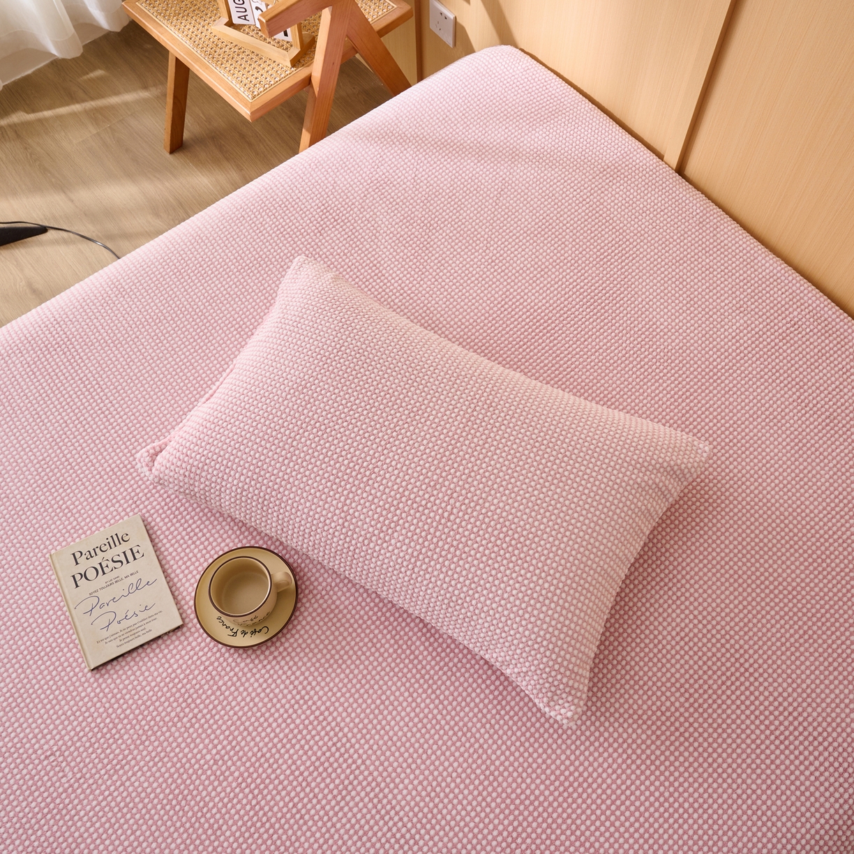 91家纺网 家纺一手货源 找家纺 早晨家纺 2025新款深蓝款高克重牛奶绒阳离子提花单床笠 深蓝-豆沙