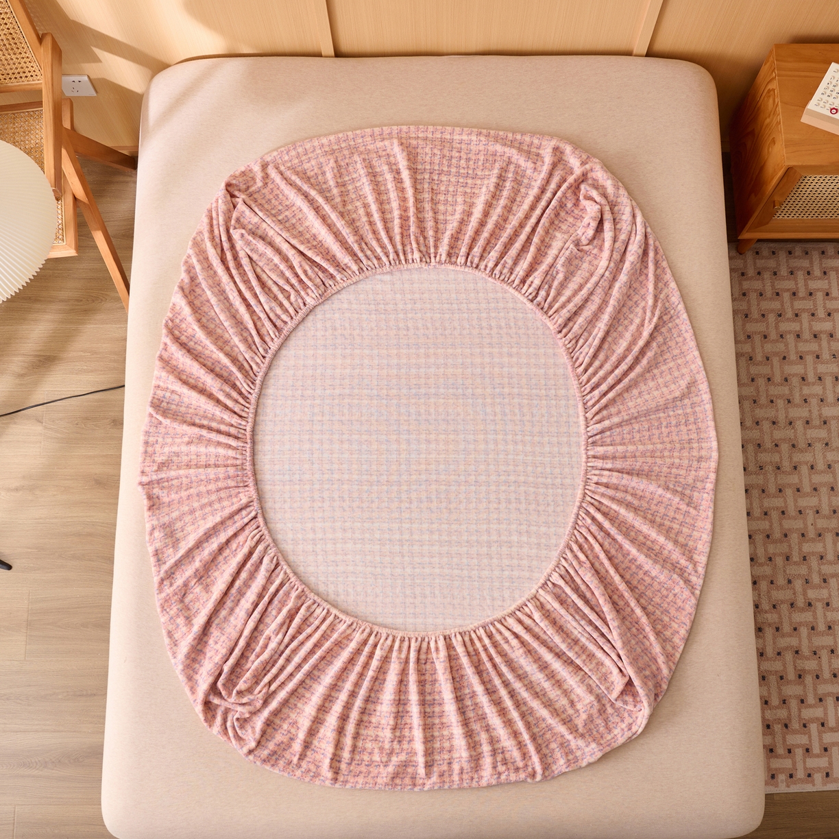 91家纺网 家纺一手货源 找家纺 早晨家纺 2025新款野牧款高克重牛奶绒印花单床笠 野牧-香风玉