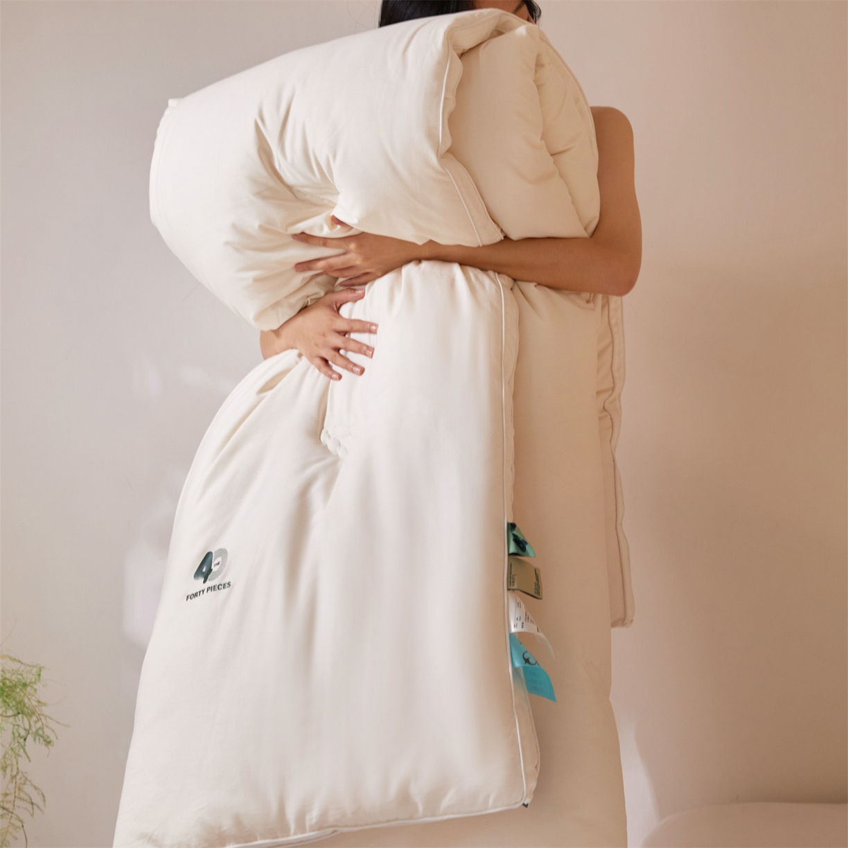 91家纺网 家纺一手货源 找家纺 （总）头等舱 2025新款全棉40支纯色A类20大豆7A抗菌立体被（模特图）