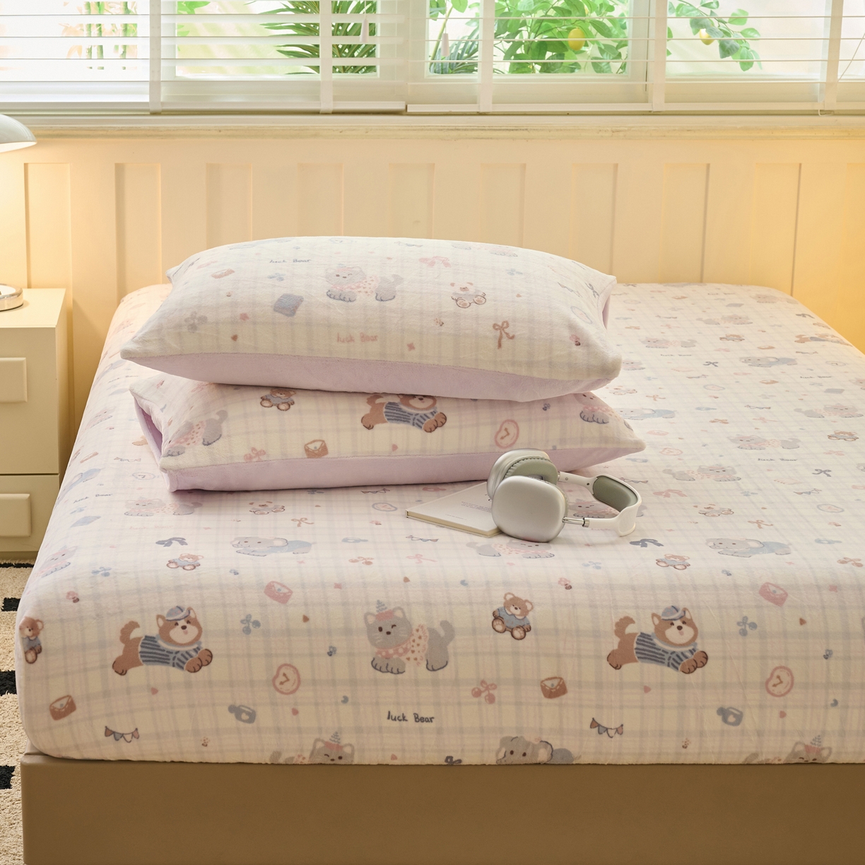 91家纺网 家纺一手货源 找家纺 （总）早晨家纺 2025新款卡通印花高克重牛奶绒印花单床笠