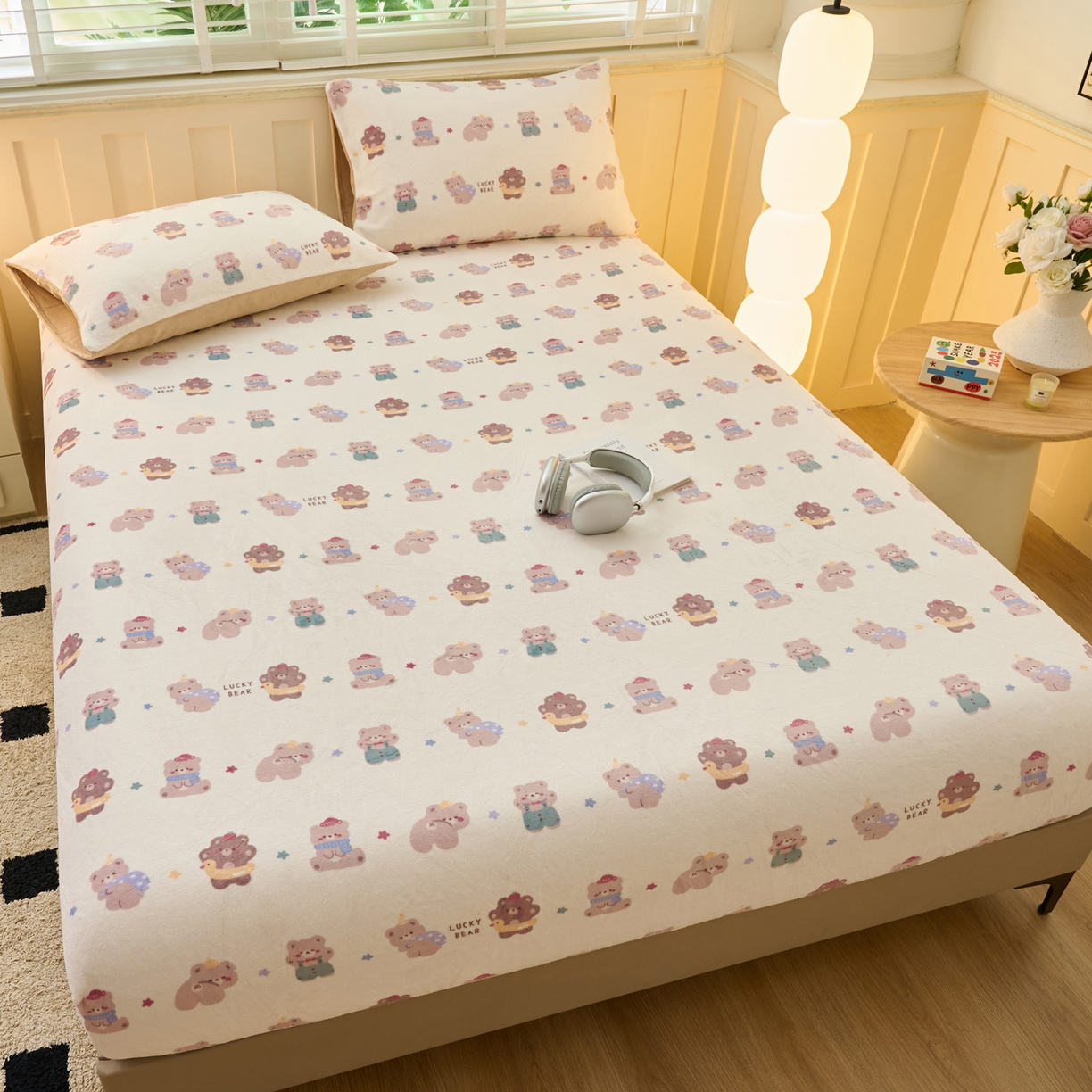 91家纺网 家纺一手货源 找家纺 早晨家纺 2025新款卡通印花高克重牛奶绒印花单床笠 萌熊集