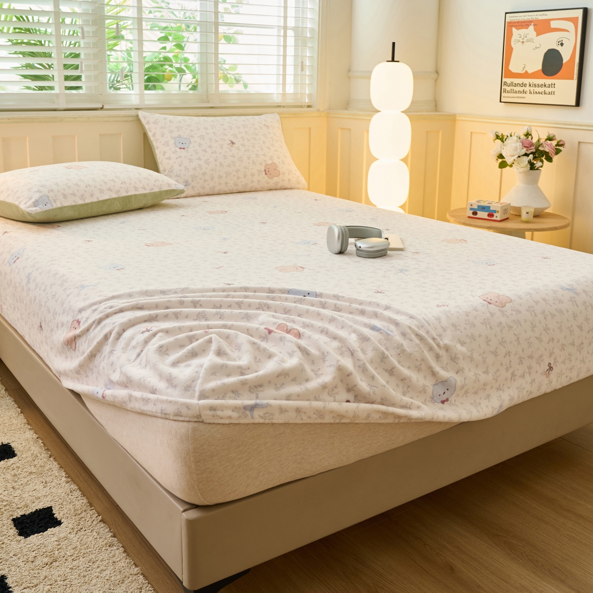 91家纺网 家纺一手货源 找家纺 早晨家纺 2025新款卡通印花高克重牛奶绒印花单床笠 萌熊絮