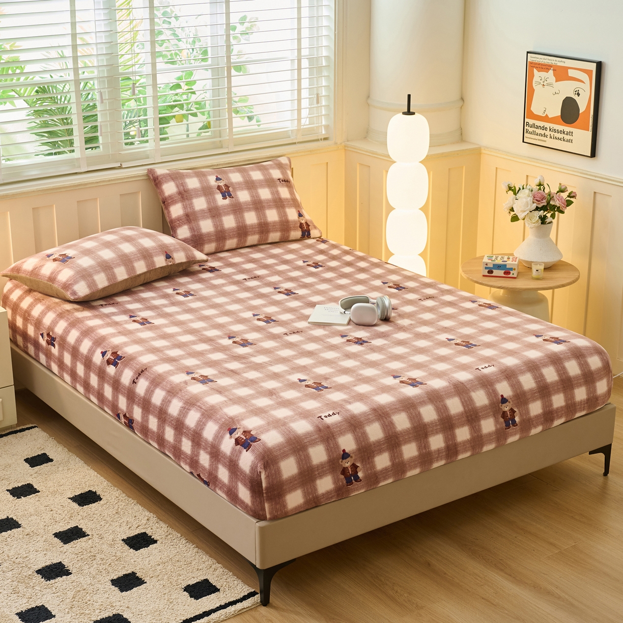 91家纺网 家纺一手货源 找家纺 早晨家纺 2025新款卡通印花高克重牛奶绒印花单床笠 这花型没做保留图片