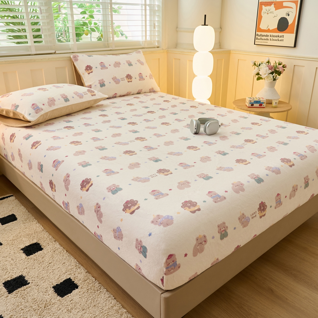 91家纺网 家纺一手货源 找家纺 早晨家纺 2025新款卡通印花高克重牛奶绒印花单床笠 萌熊集