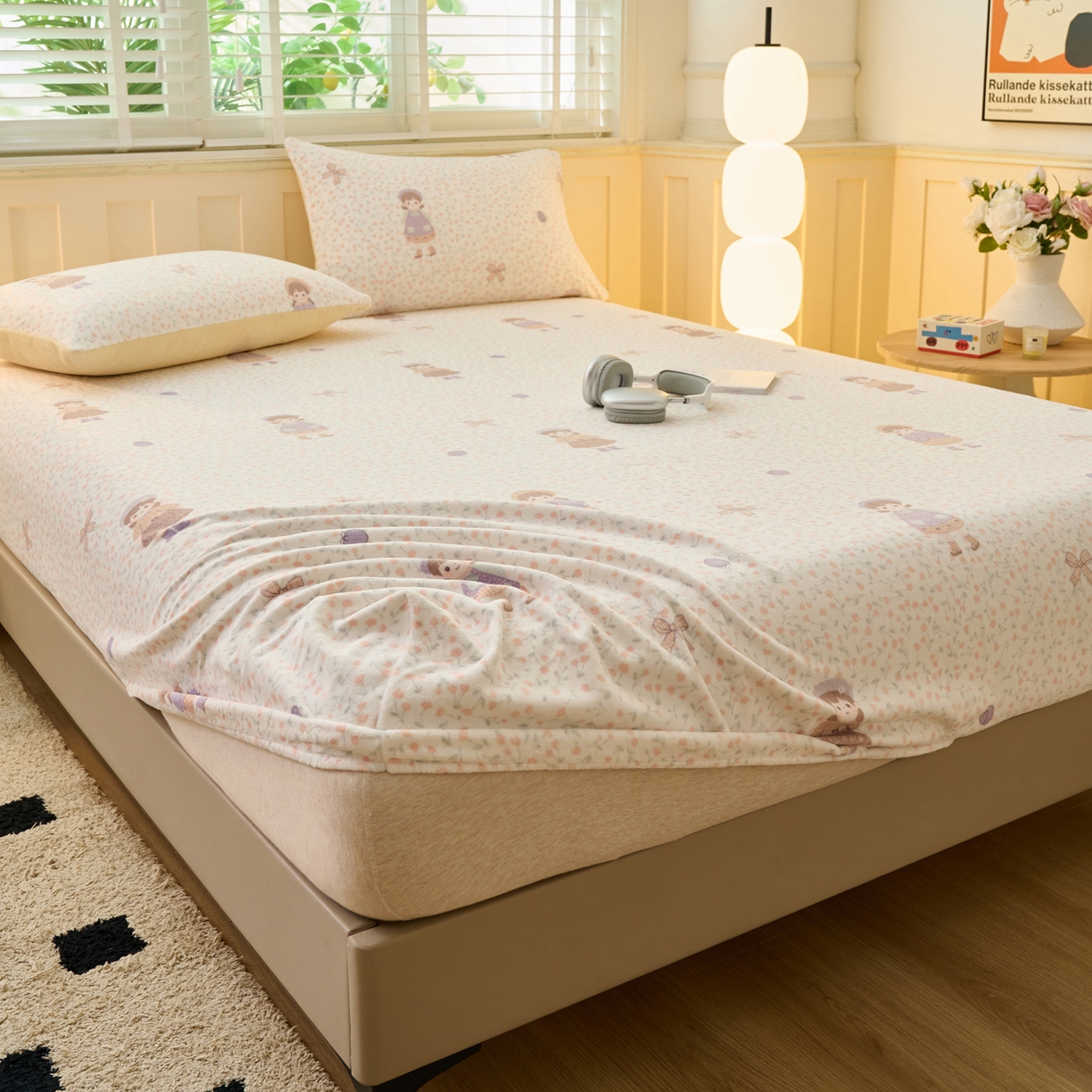 91家纺网 家纺一手货源 找家纺 早晨家纺 2025新款卡通印花高克重牛奶绒印花单床笠 童梦谣