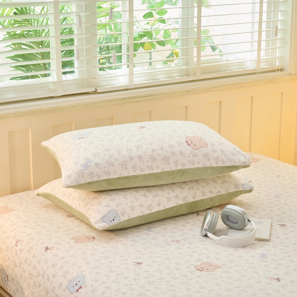 91家纺网 家纺一手货源 找家纺 早晨家纺 2025新款卡通印花高克重牛奶绒印花单床笠 萌熊絮