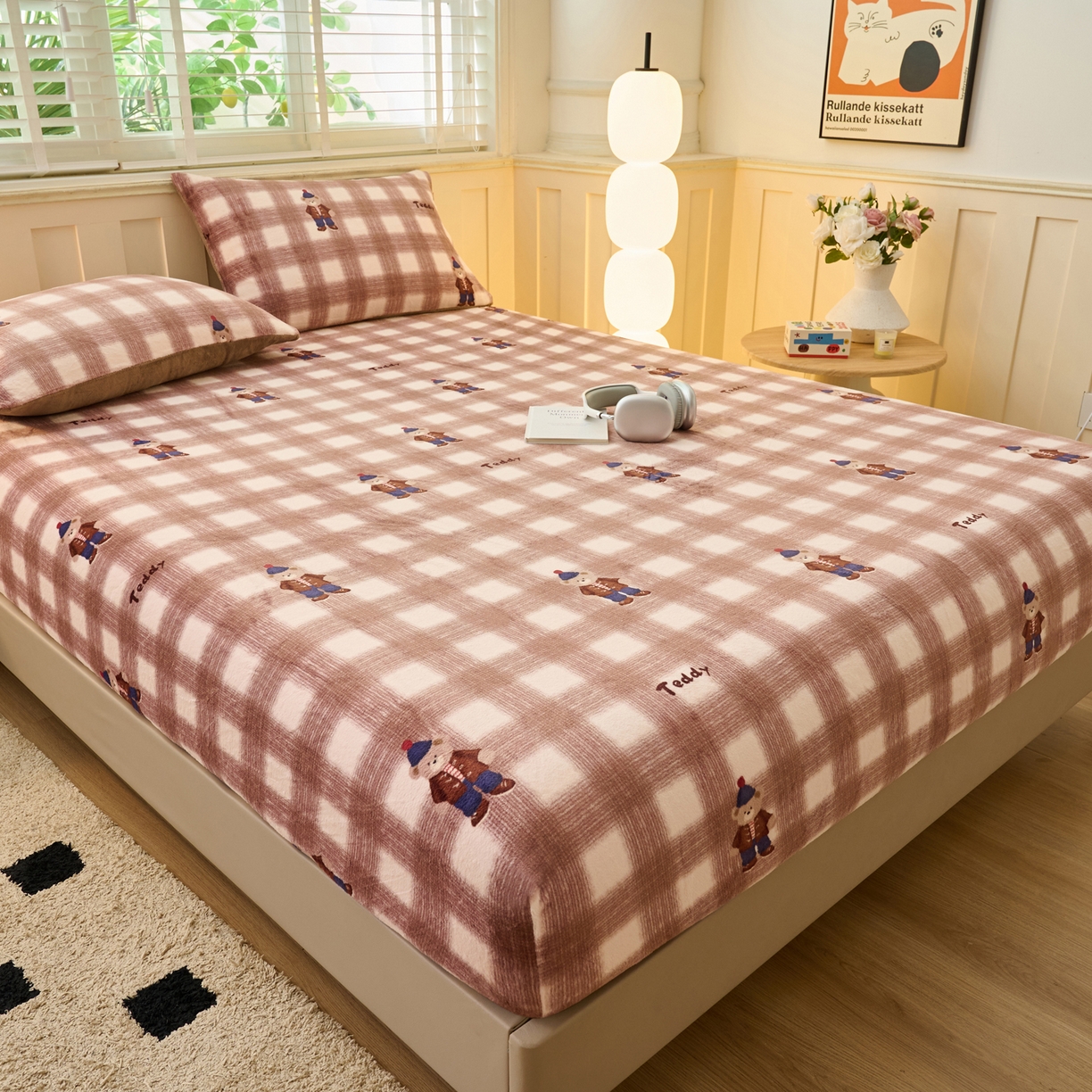 91家纺网 家纺一手货源 找家纺 早晨家纺 2025新款卡通印花高克重牛奶绒印花单床笠 这花型没做保留图片