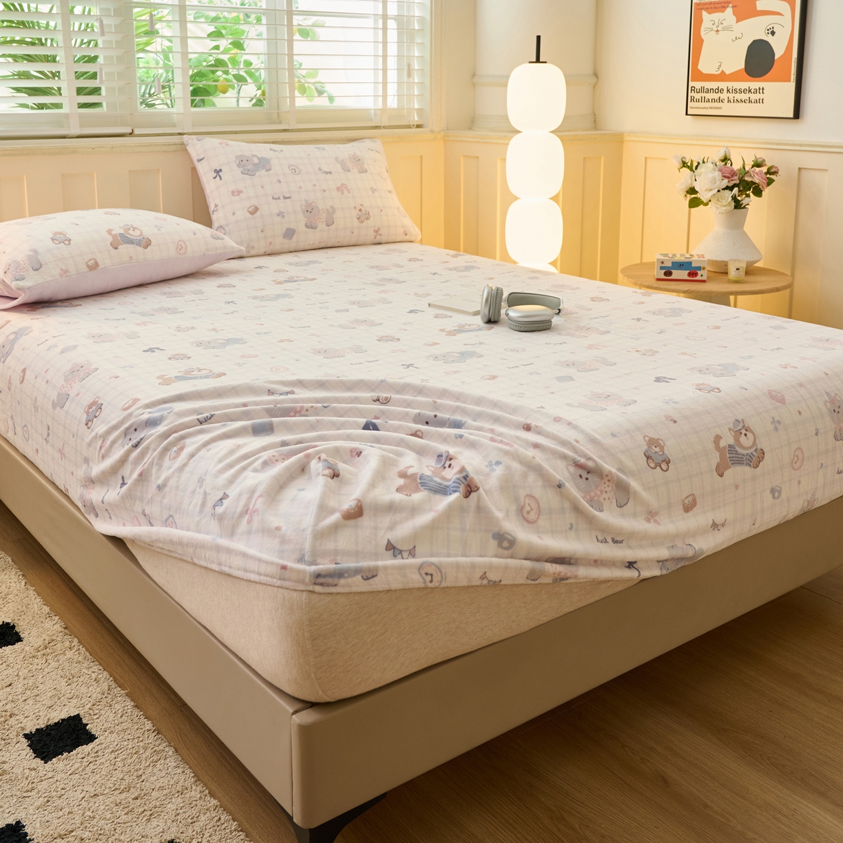 91家纺网 家纺一手货源 找家纺 早晨家纺 2025新款卡通印花高克重牛奶绒印花单床笠 萌宠集