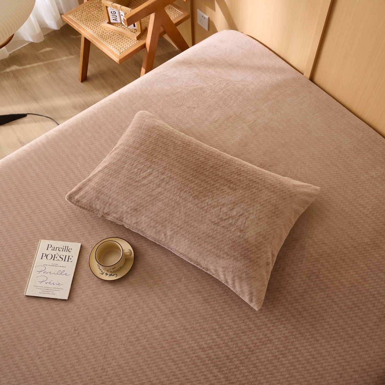 91家纺网 家纺一手货源 找家纺 早晨家纺 2025新款流星款高克重牛奶绒阳离子提花兔毛单床笠 流星-奶茶咖