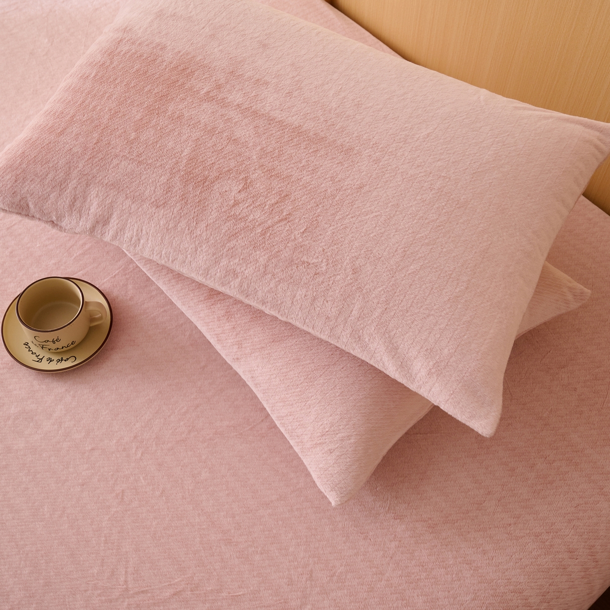 91家纺网 家纺一手货源 找家纺 早晨家纺 2025新款流星款高克重牛奶绒阳离子提花兔毛单床笠 流星-豆沙