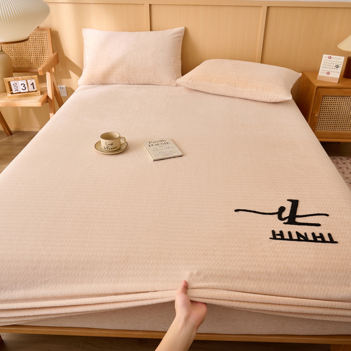 91家纺网 家纺一手货源 找家纺 早晨家纺 2025新款流星款高克重牛奶绒阳离子提花兔毛单床笠 流星-米驼