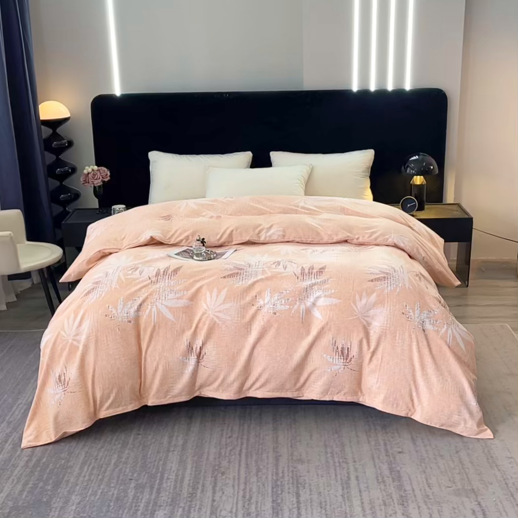 91家纺网 家纺一手货源 找家纺 晶缦家纺 2025叶语系·纯棉活性全棉磨毛单被套单品被套被套单件 枫叶情怀粉