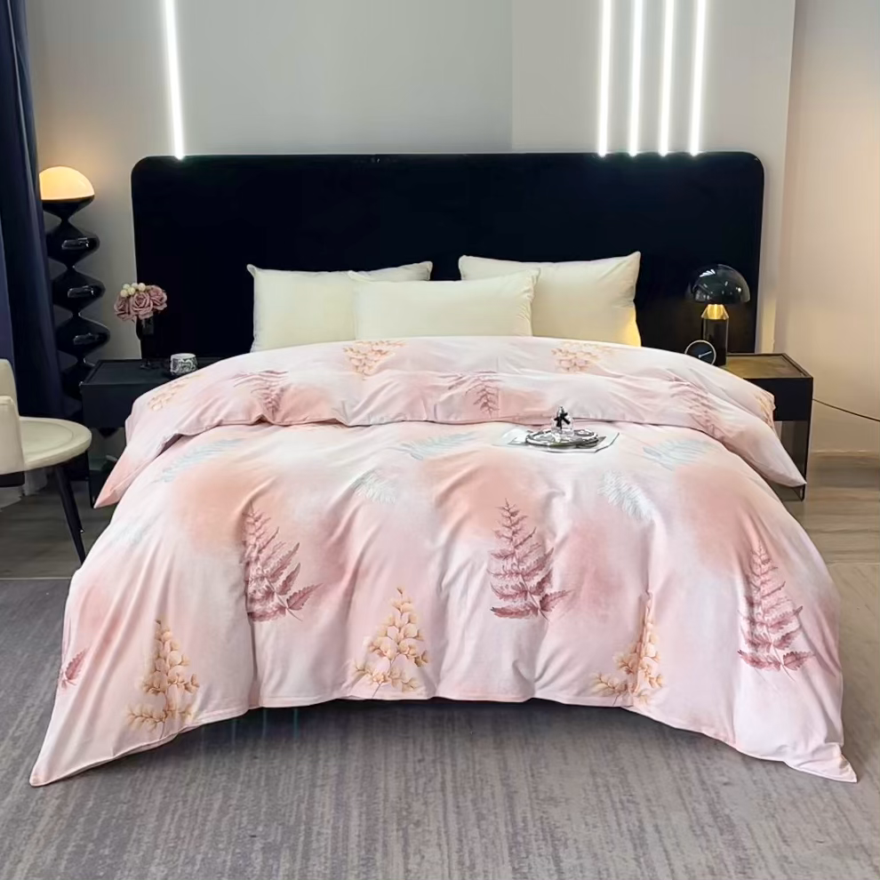 91家纺网 家纺一手货源 找家纺 晶缦家纺 2025叶语系·纯棉活性全棉磨毛单被套单品被套被套单件 花羽庭粉