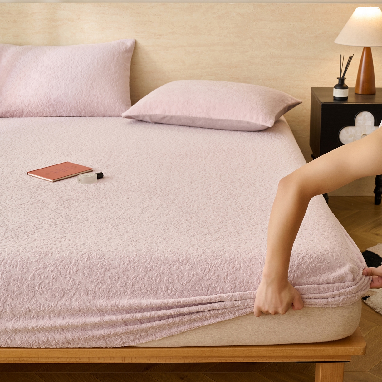 91家纺网 找家纺 四件套 早晨家纺 法莱绒四件套,被套,毛毯